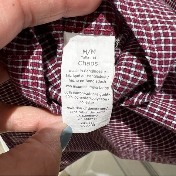 Chaps Easy Care Button Down Dress/Casual Shirt Size Medium - Picture 7 of 7